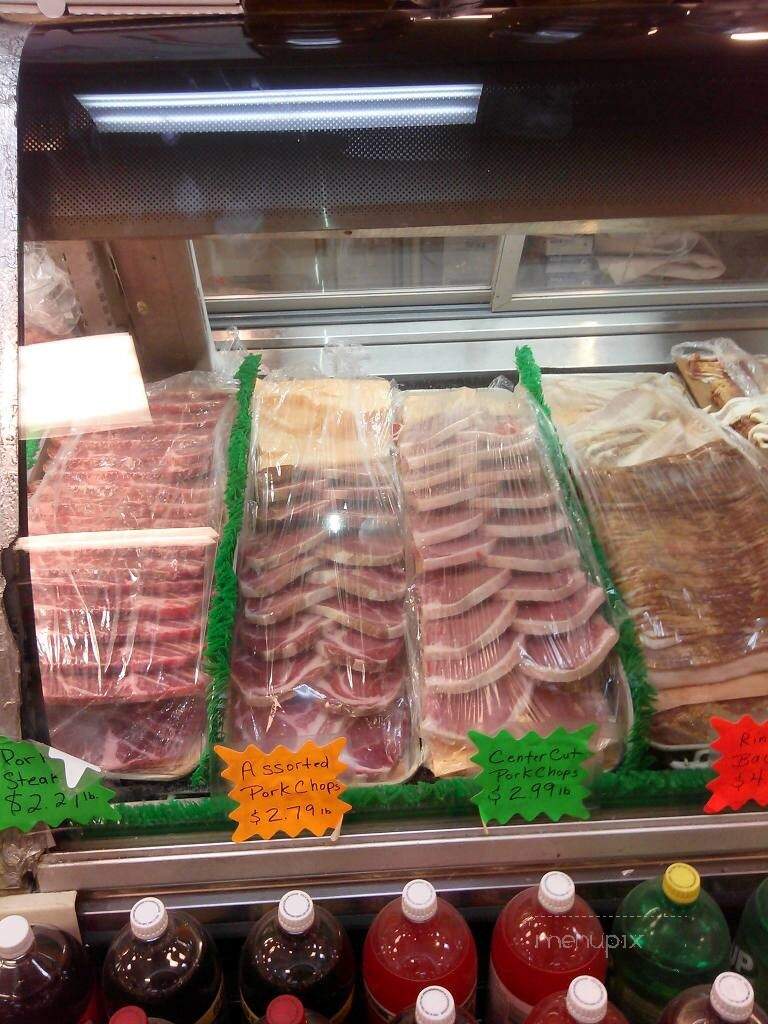 Eddie's Meat Market - Washington Park, IL