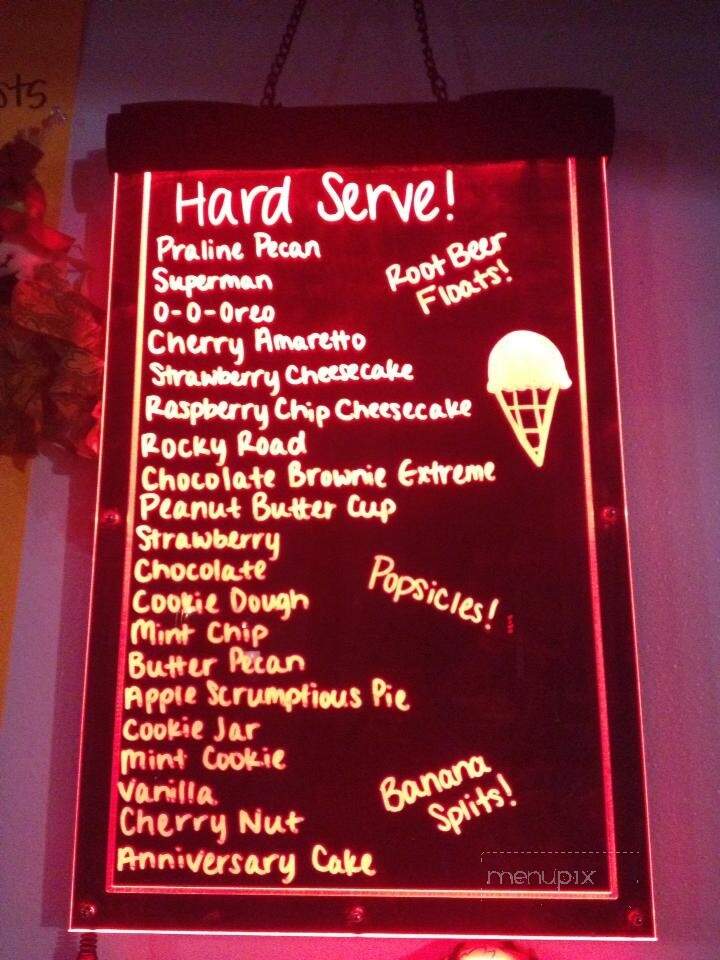 Elena's Ice Cream Shop - Bloomfield, IA